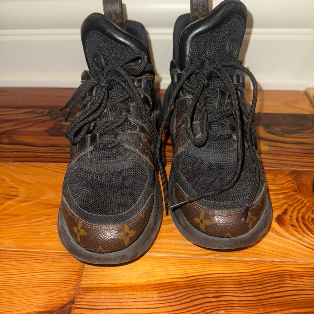 Louis Vuitton Black and Brown Sneakers - Picture 1 of 7